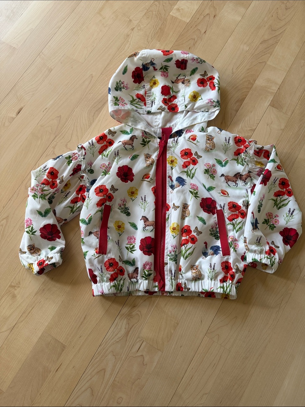 MonnaLisa little girls White Floral Hooded Jacket with Red Trim